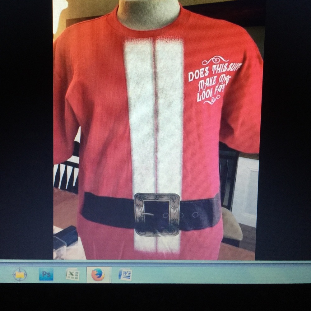 Men's Santa T-shirt size large new Christmas